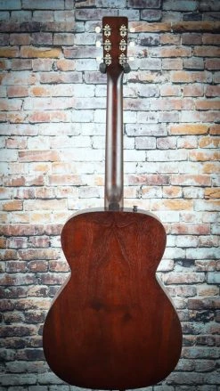 Art & Lutherie A&L Legacy Bourbon Burst Acoustic Guitar