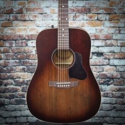 Art & Lutherie Americana Acoustic Electric Guitar | Bourbon Burst W/ Bag