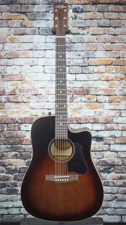 Art & Lutherie Americana CW Acoustic Electric Guitar | Bourbon Burst