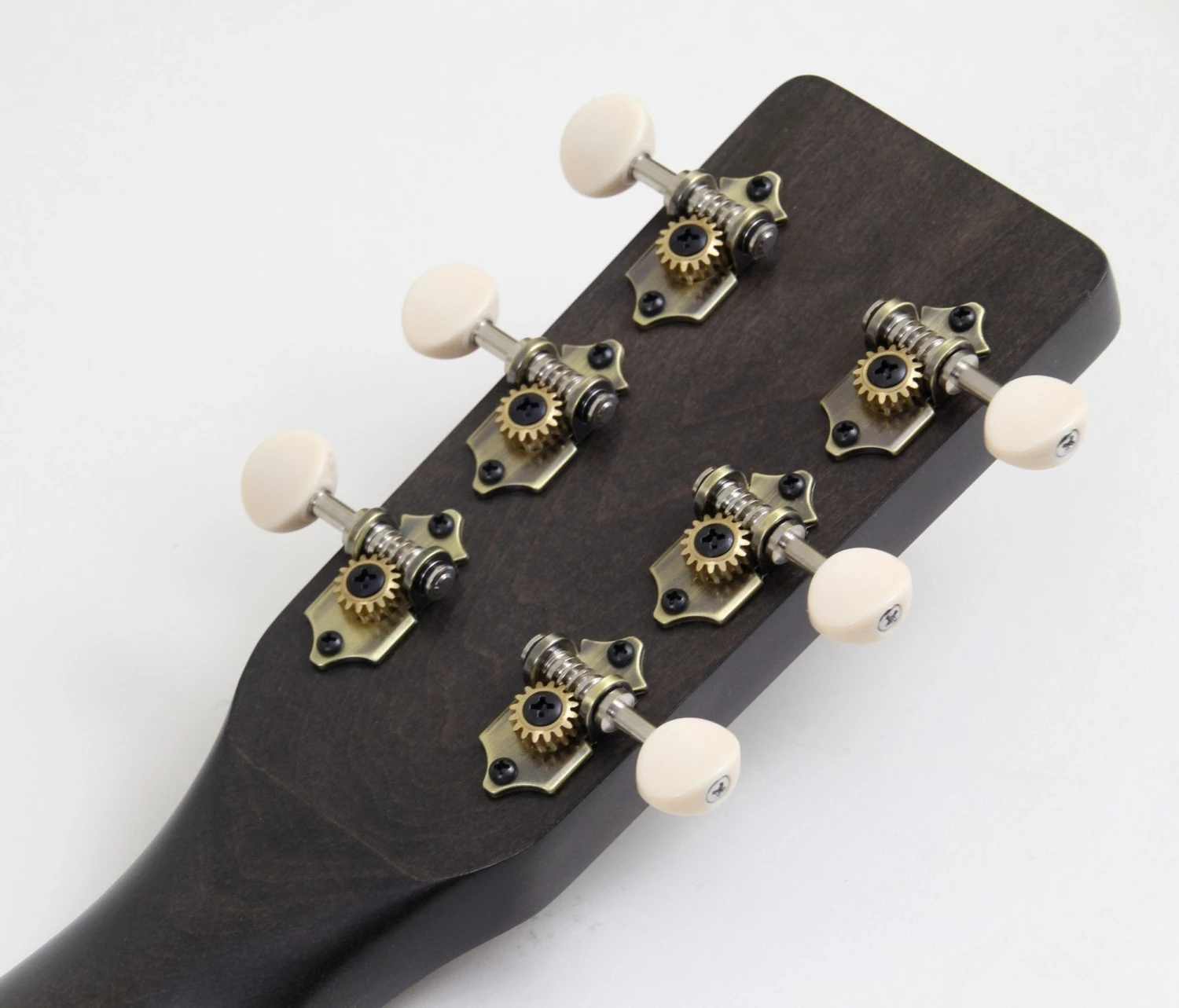 Art & Lutherie Americana Dreadnought Acoustic Electric Guitar | Faded Black 10 Art & Lutherie Americana Dreadnought Acoustic Electric Guitar | Faded Black