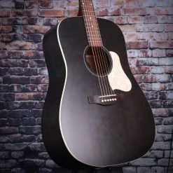 Art & Lutherie Americana Acoustic Guitar | Faded Black W/ Bag