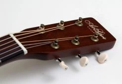 Art & Lutherie Legacy Acoustic-Electric Guitar | Faded Cream