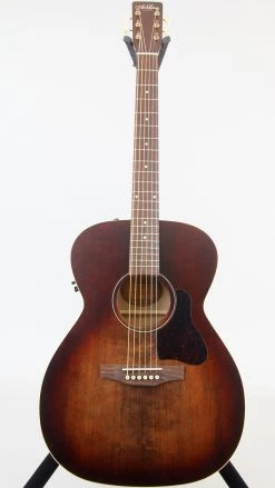 Art & Lutherie Legacy Bourbon Burst Acoustic Guitar 14 Art & Lutherie Legacy Bourbon Burst Acoustic Guitar