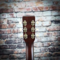 Art & Lutherie Legacy CW Left-Handed | Bourbon Burst 23 Art & Lutherie Legacy CW Left-Handed | Bourbon Burst