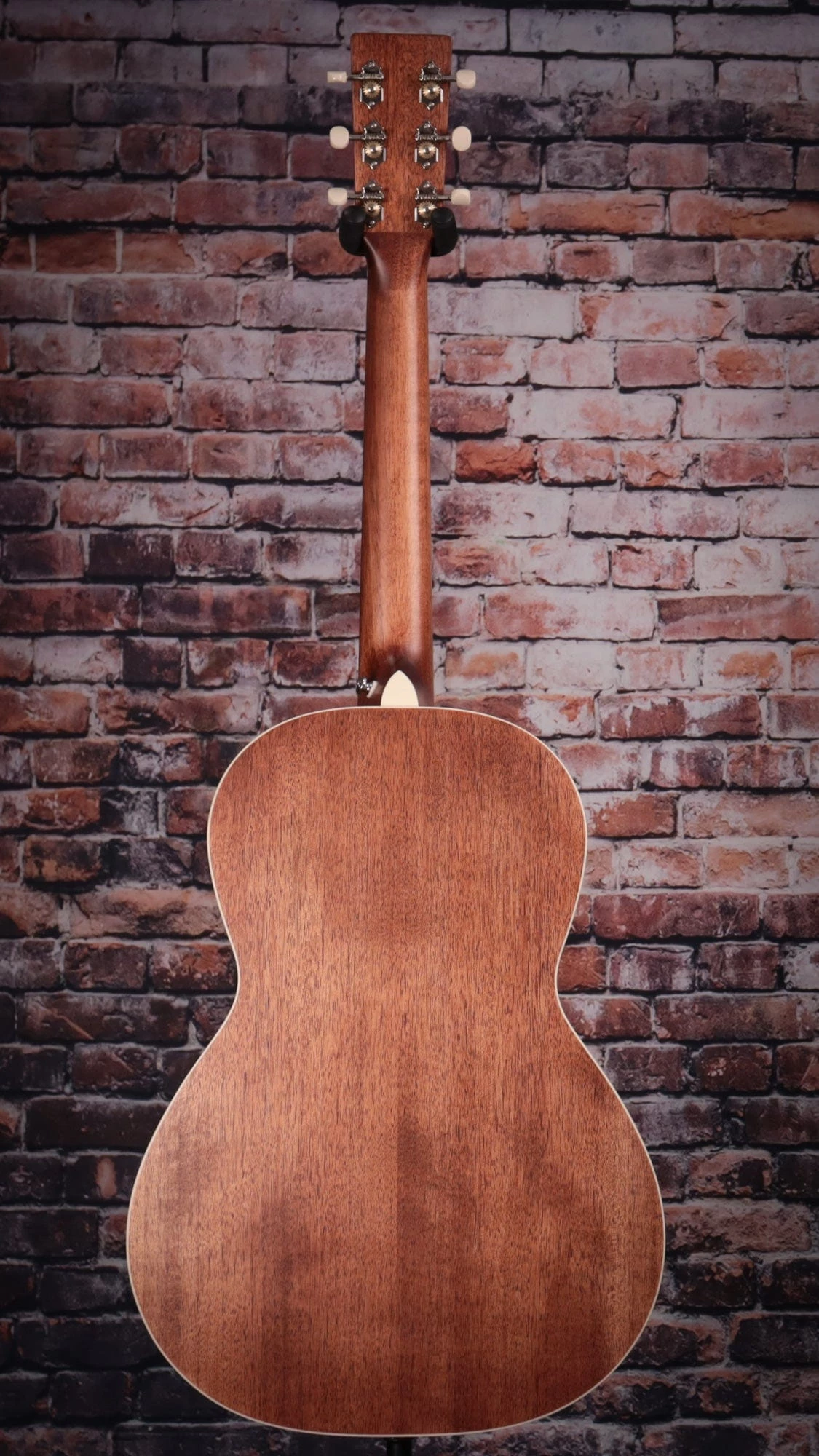 Art & Lutherie Roadhouse Natural Acoustic Guitar 7 Art & Lutherie Roadhouse Natural Acoustic Guitar