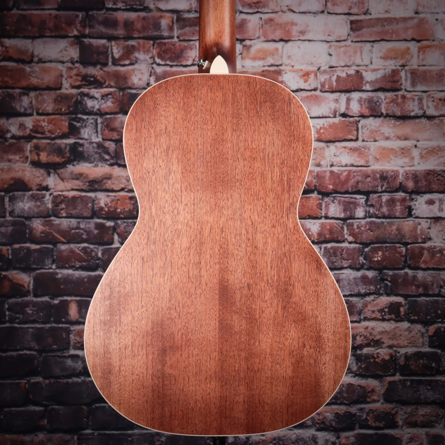 Art & Lutherie Roadhouse Natural Acoustic Guitar 5 Art & Lutherie Roadhouse Natural Acoustic Guitar
