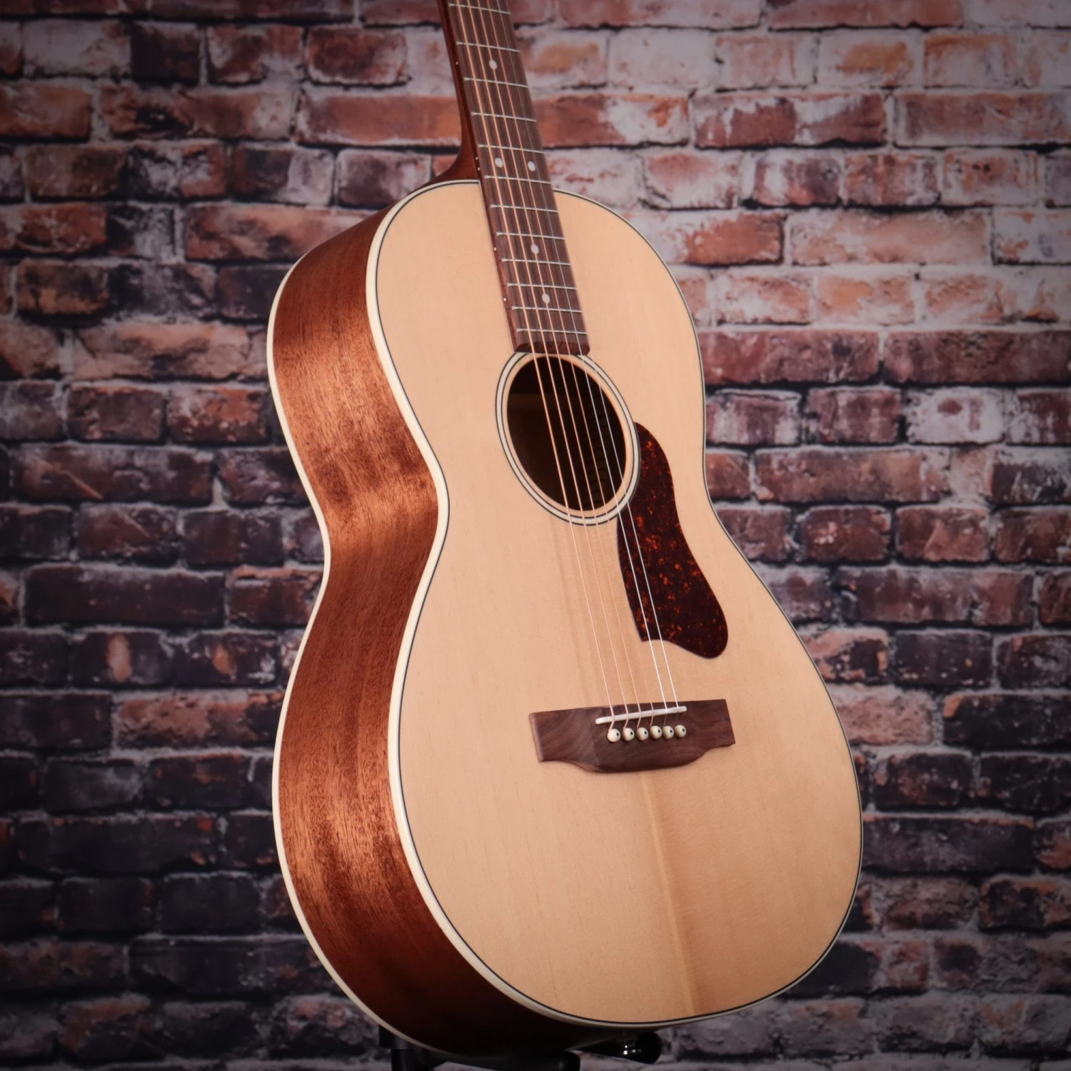 Art & Lutherie Roadhouse Natural Acoustic Guitar 4 Art & Lutherie Roadhouse Natural Acoustic Guitar