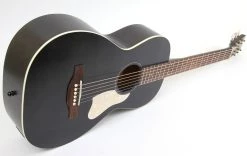 Art & Lutherie Roadhouse Parlor Acoustic Guitar | Faded Black W/ Bag