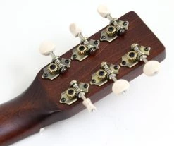 Art & Lutherie Roadhouse Parlor Acoustic Guitar | Bourbon Burst W/ Bag