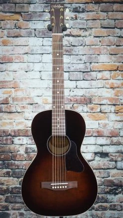 Art & Lutherie Roadhouse Parlor Acoustic Guitar | Bourbon Burst W/ Bag