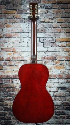 Art & Lutherie Roadhouse Parlor Acoustic Guitar | Tennesse Red W/ Bag