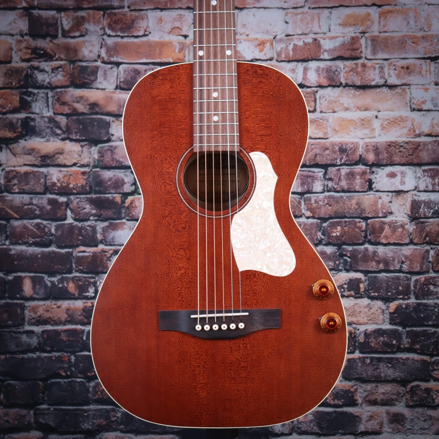 Godin Art & Lutherie Roadhouse Q-Discrete Acoustic Guitar | Havana Brown W/ Bag 4 Godin Art & Lutherie Roadhouse Q-Discrete Acoustic Guitar | Havana Brown W/ Bag