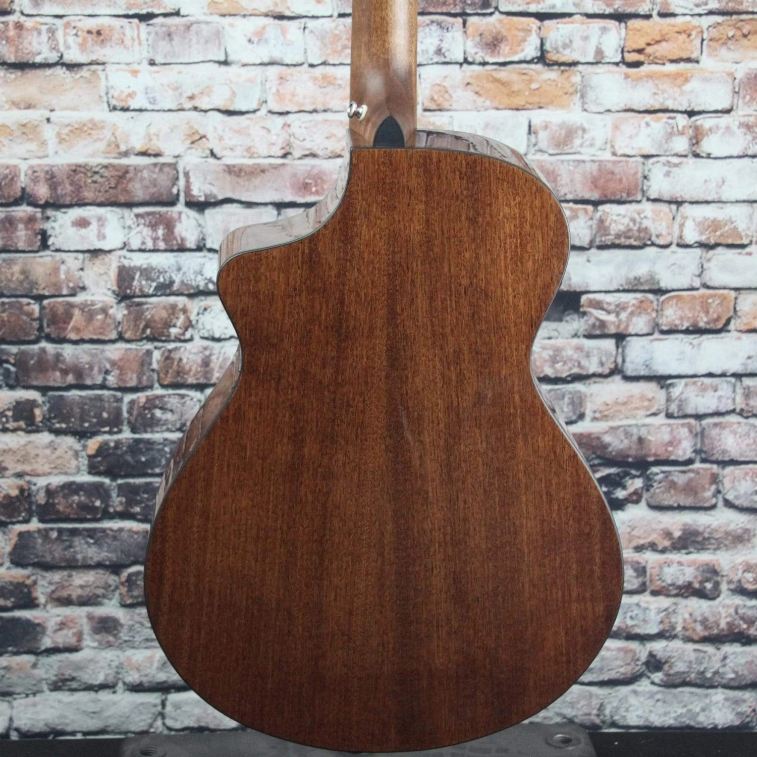 Breedlove Discovery Concert CE Acoustic Guitar 5 Breedlove Discovery Concert CE Acoustic Guitar