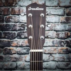 Breedlove Discovery Concertina CE Acoustic Guitar
