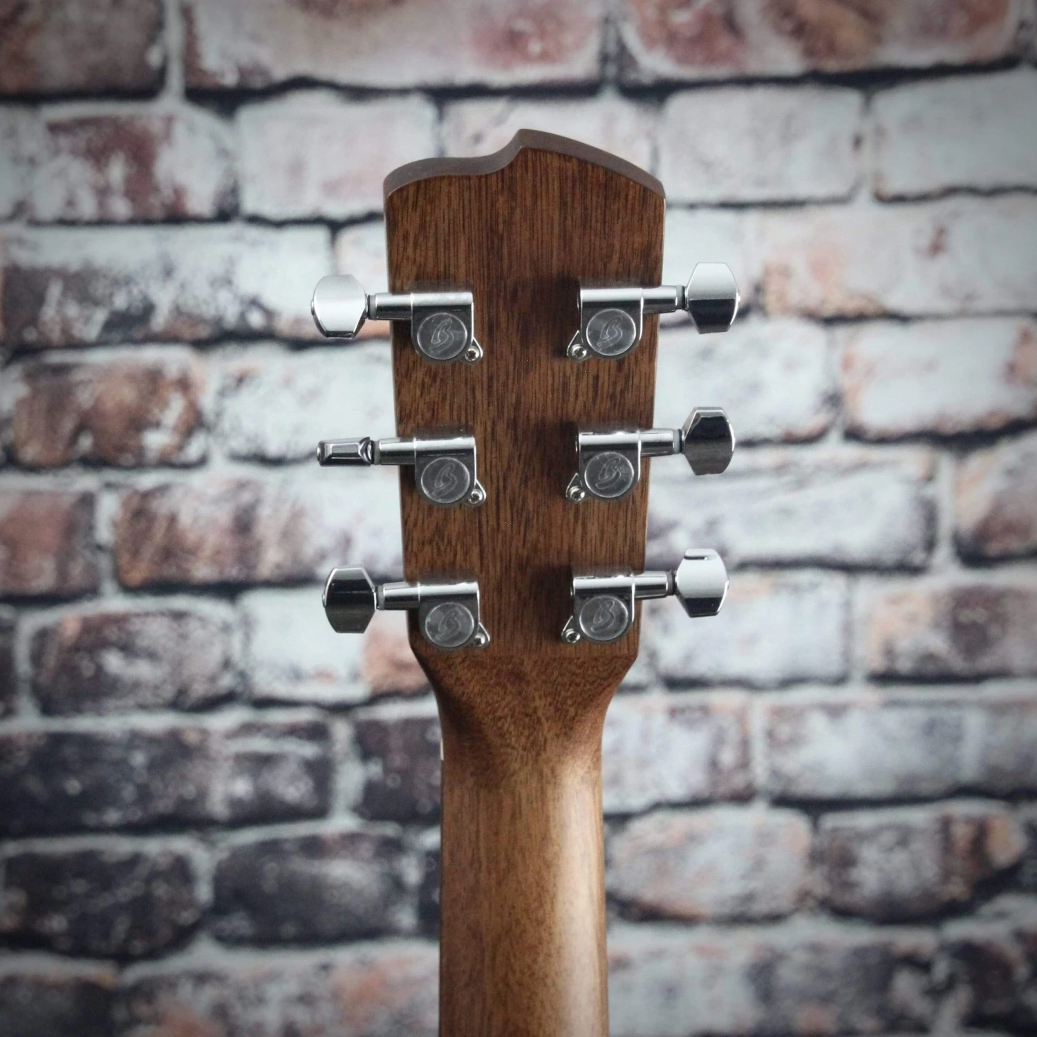 Breedlove Discovery Concerto Guitar 6 Breedlove Discovery Concerto Guitar