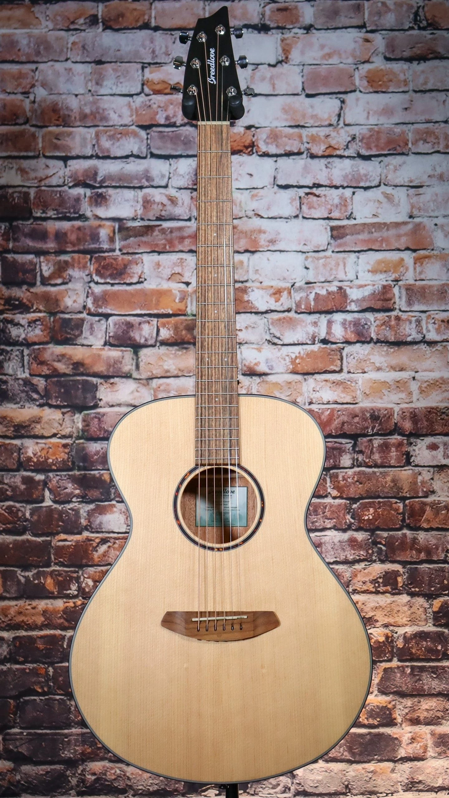 Breedlove Discovery S Concert | Sitka Spruce-African Mahogany 5 Breedlove Discovery S Concert | Sitka Spruce-African Mahogany