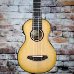 Ukuleles Breedlove Lu'au Concert Ukulele With Electronics Sitka/Myrtlewood