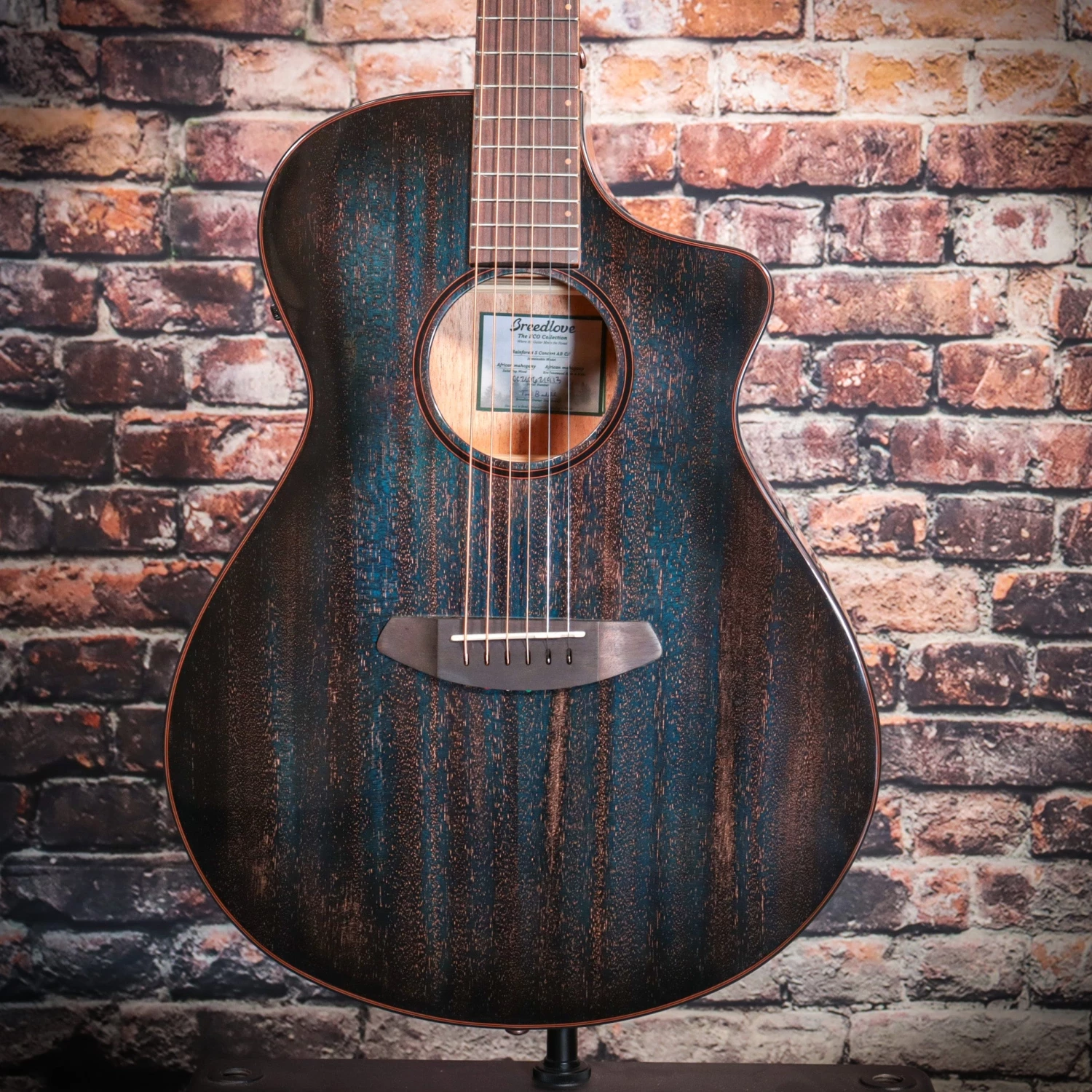 Breedlove Rainforest S Concert Abyss CE | African Mahogany 3 Breedlove Rainforest S Concert Abyss CE | African Mahogany