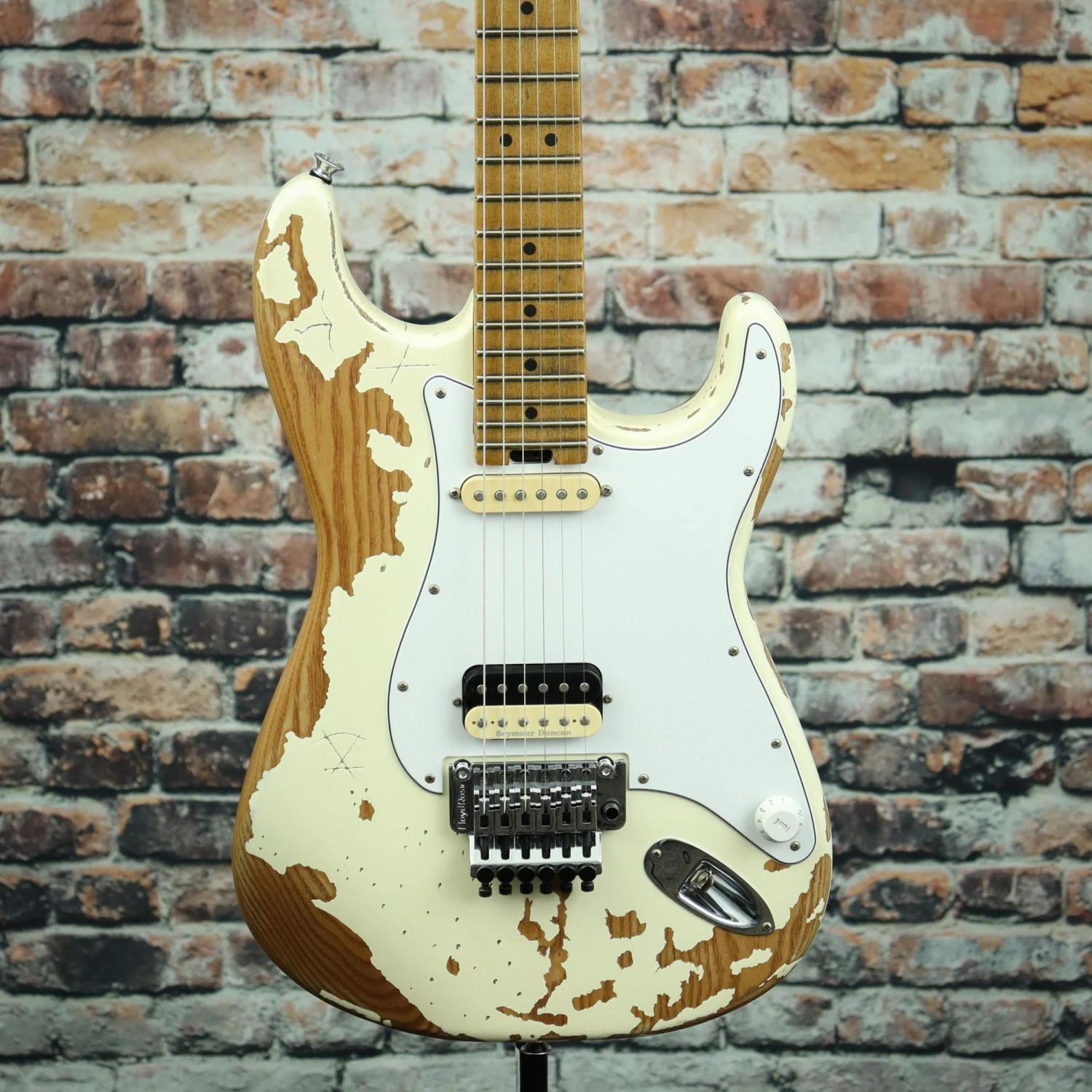 Charvel Henrik Danhage Pro-Mod So-Cal Style 1 Guitar 3 Charvel Henrik Danhage Pro-Mod So-Cal Style 1 Guitar