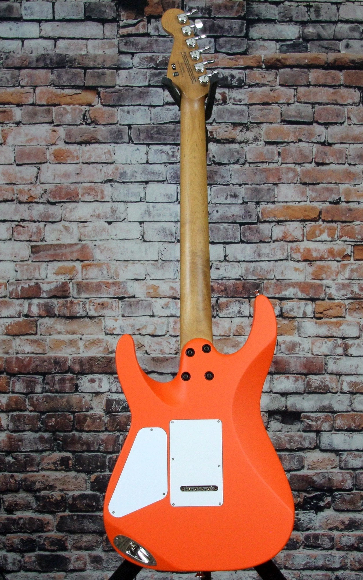 Charvel Pro-Mod DK24 HSH 2PT | Orange Crush Satin Guitar 5 Charvel Pro-Mod DK24 HSH 2PT | Orange Crush Satin Guitar