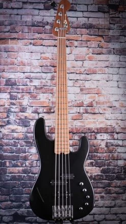Guitar Charvel Pro-Mod San Dimas Bass PJ V | Metallic Black