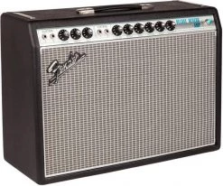 Fender '68 Custom Deluxe Reverb Guitar Amplifiers