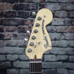 Fender American Performer Stratocaster SSS | Honey Burst Guitar