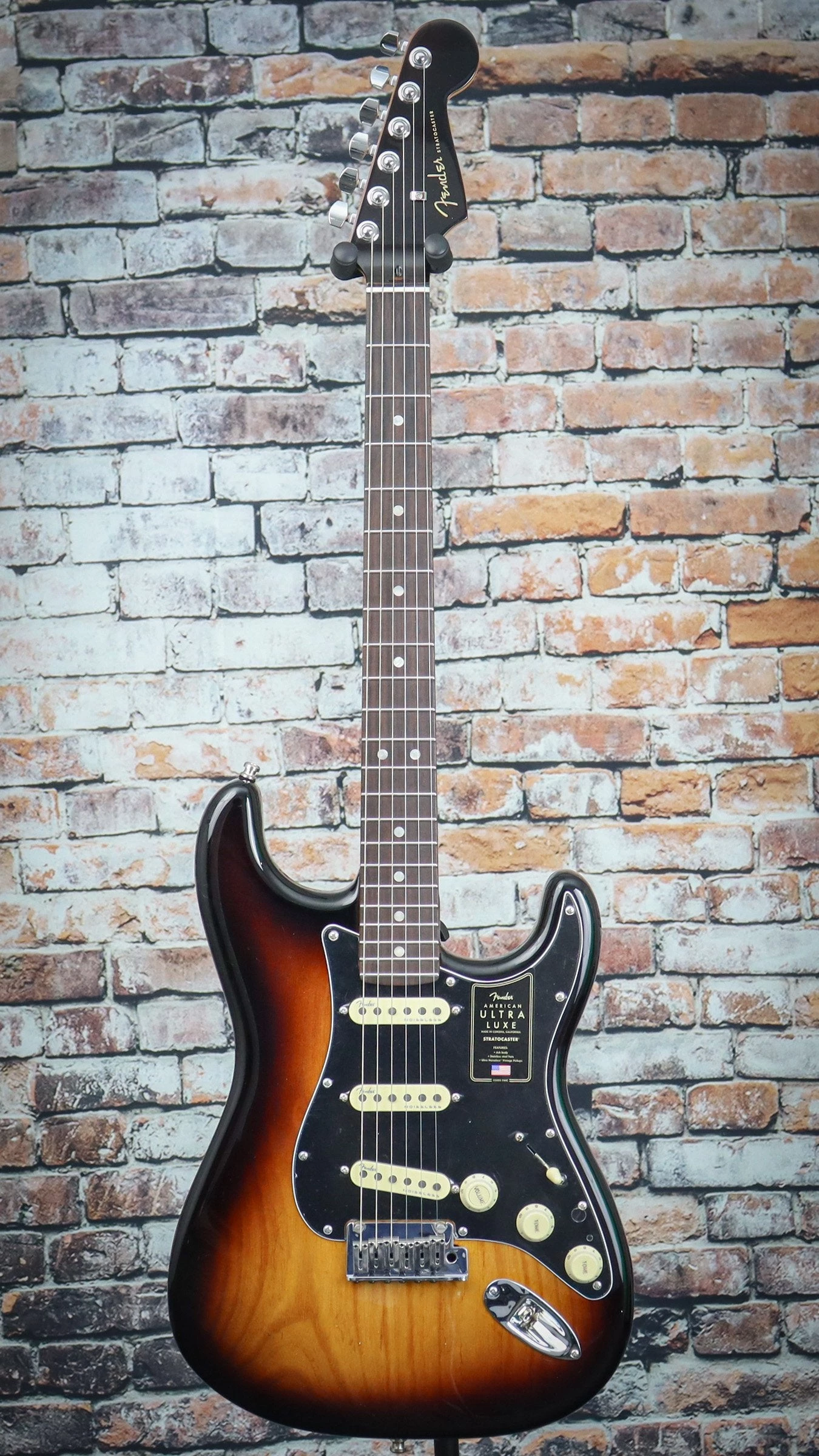 Guitar Fender American Ultra Luxe Stratocaster | 2-Color Sunburst 4 Guitar Fender American Ultra Luxe Stratocaster | 2-Color Sunburst