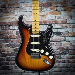 Guitar Fender American Ultra LUXE Stratocaster | 2-Color Sunburst