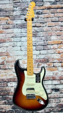 Guitar Fender American Ultra Stratocaster HSS | Ultraburst