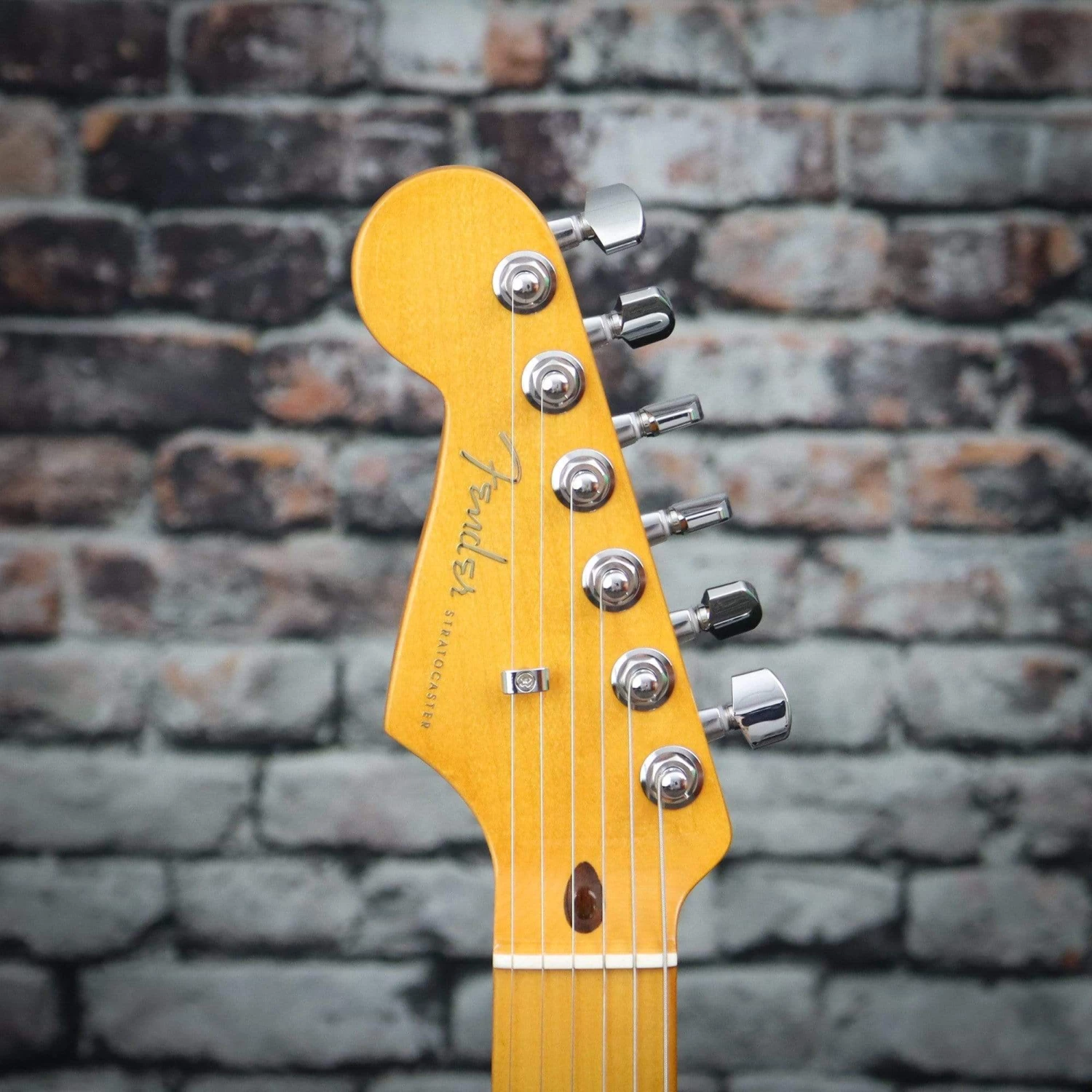 Fender American Ultra Stratocaster |Left Handed | Texas Tea 7 Fender American Ultra Stratocaster |Left Handed | Texas Tea