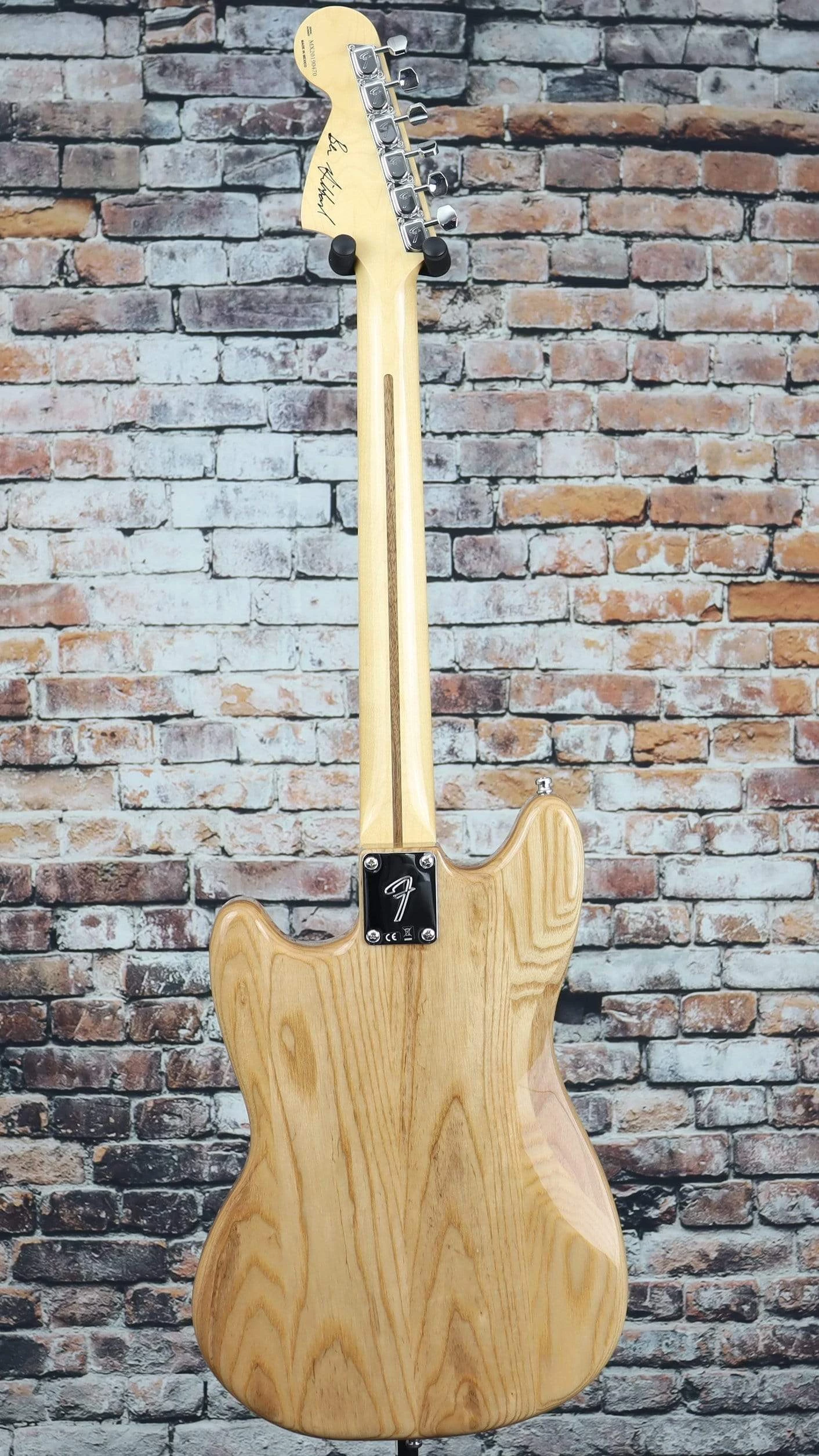 Fender Ben Gibbard Mustang® 6 Fender Ben Gibbard Mustang®