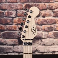 Fender EVH Striped Series Black And Yellow Electric Guitar | 5107902528