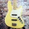 Guitar Fender Player Jazz Bass | Buttercream Finish | Maple Fingerboard