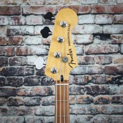 Fender Player Plus Active P-Bass | 3-Tone Sunburst Guitar