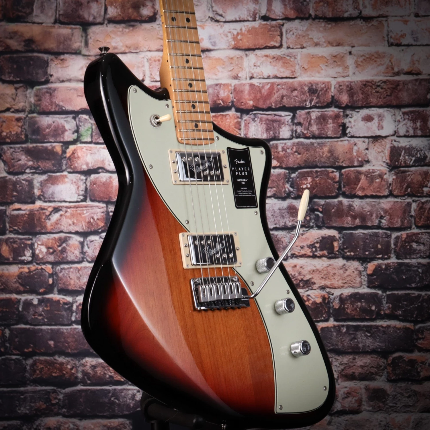 Guitar Fender Player Plus Meteora® HH 3-Color Sunburst 5 Guitar Fender Player Plus Meteora® HH 3-Color Sunburst