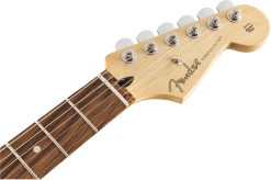 Fender Player Stratocaster HSH, Tobacco Sunburst