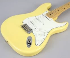 Guitar Fender Player Stratocaster | Maple Fingerboard | Buttercream Finish 15 Guitar Fender Player Stratocaster | Maple Fingerboard | Buttercream Finish