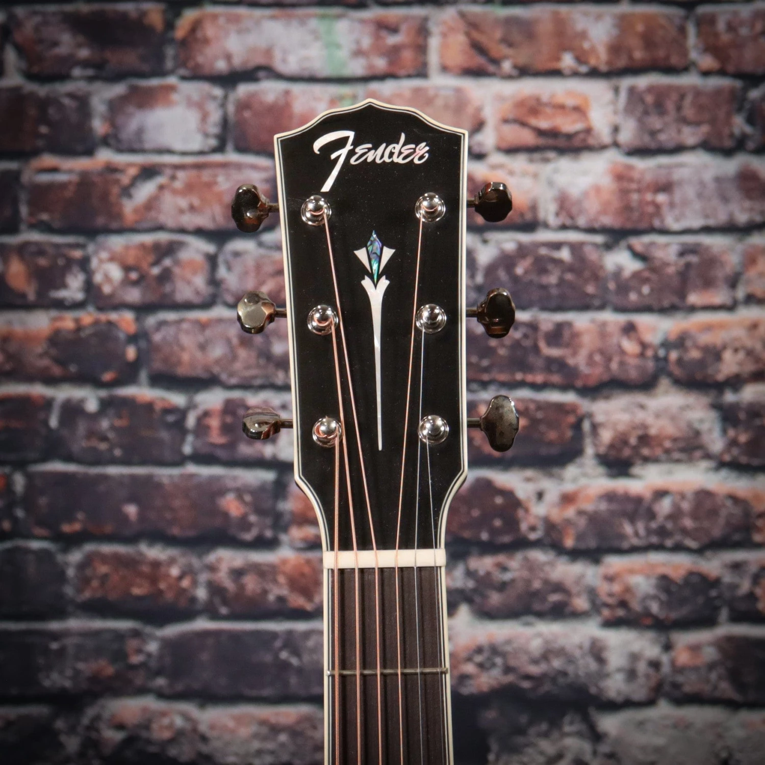 Fender PO-220E Paramount Acoustic Guitar | Aged Cognac Burst 8 Fender PO-220E Paramount Acoustic Guitar | Aged Cognac Burst