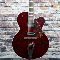 Gretsch G2420 Streamliner Hollow Body Guitar | Walnut