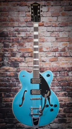 Gretsch G2622T Streamliner Center Block Guitar | Riviera Blue