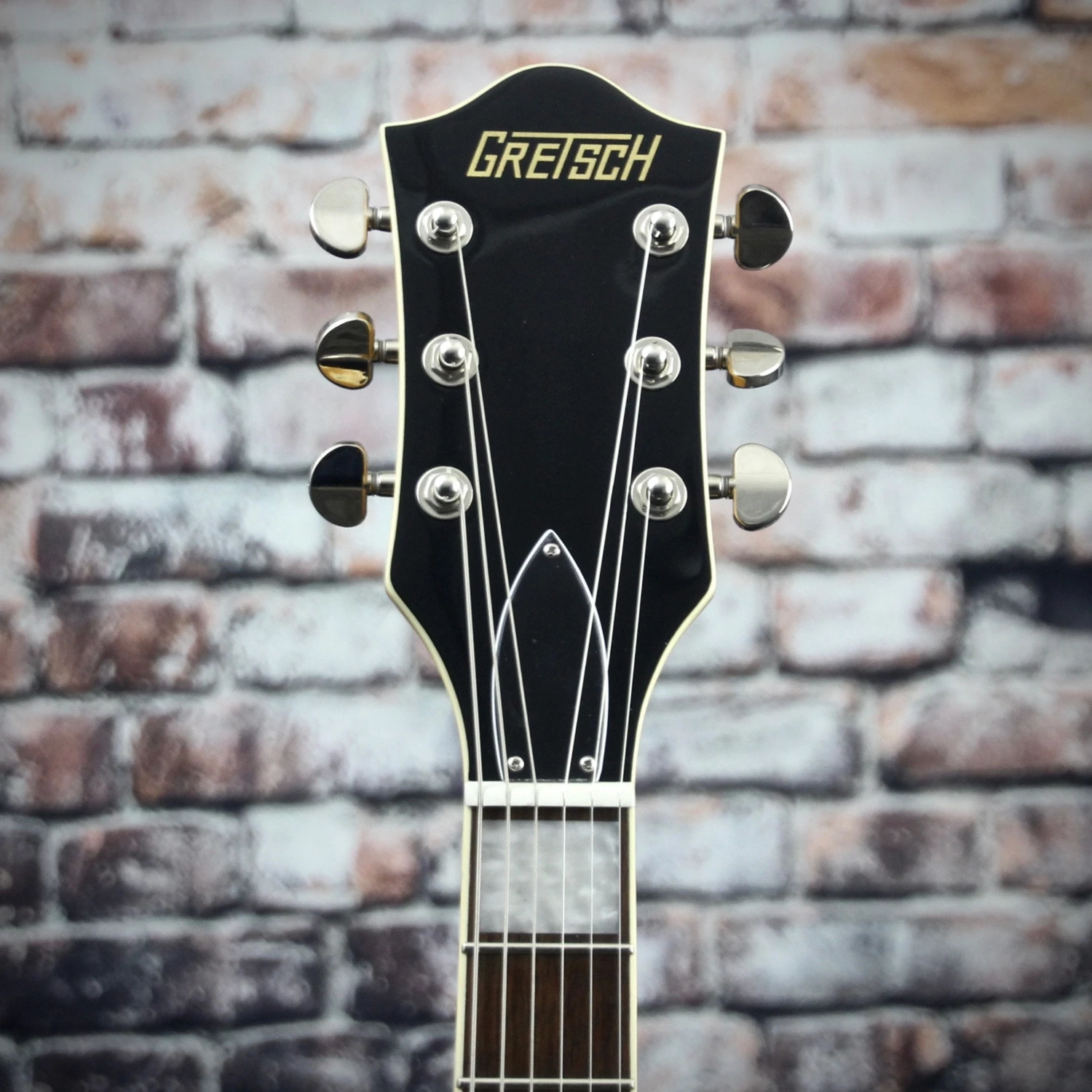 Gretsch G2655 Streamliner Center Block Jr. With V-Stoptail | Village Amber 7 Gretsch G2655 Streamliner Center Block Jr. With V-Stoptail | Village Amber