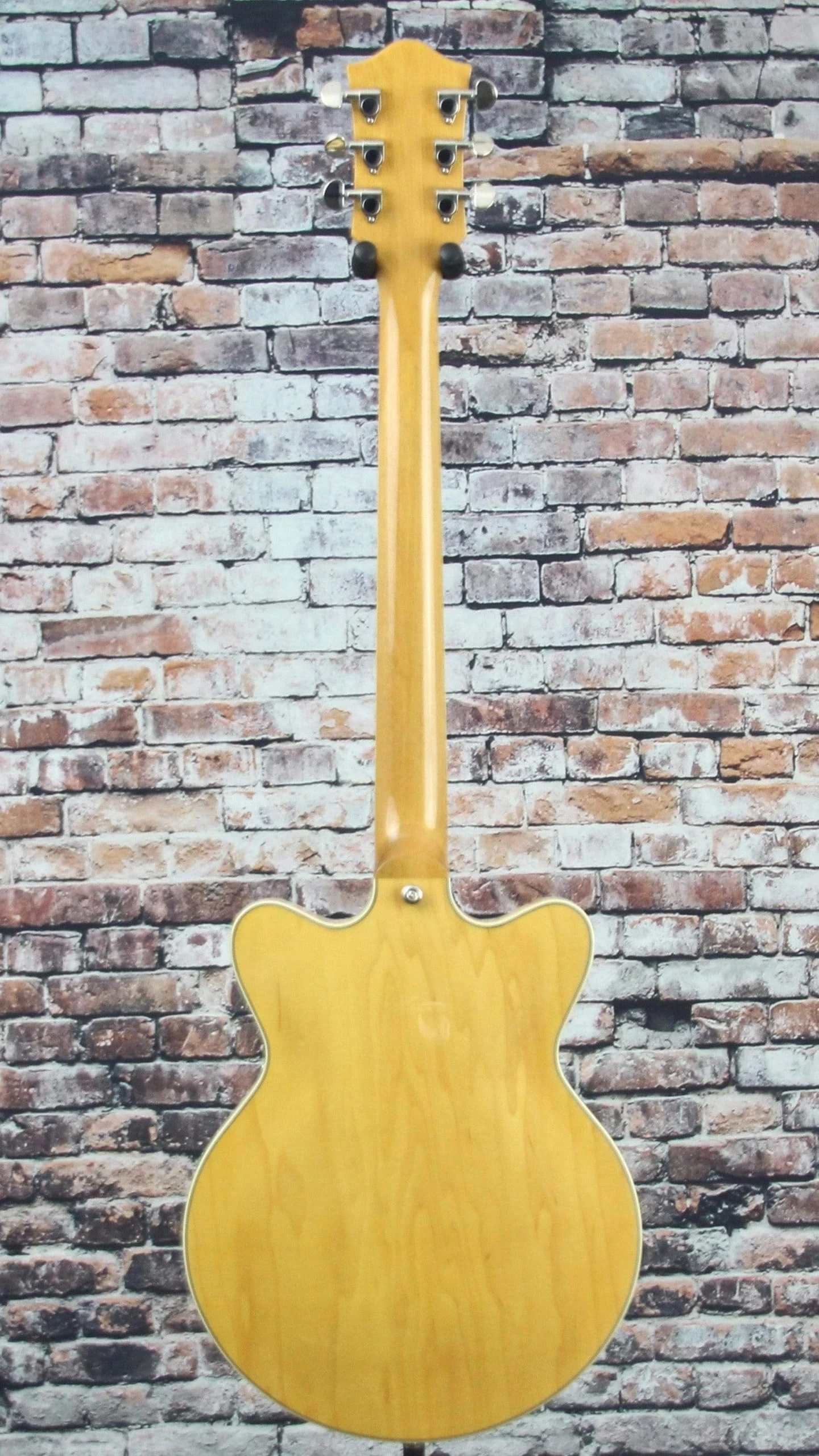 Gretsch G2655 Streamliner Center Block Jr. With V-Stoptail | Village Amber 6 Gretsch G2655 Streamliner Center Block Jr. With V-Stoptail | Village Amber