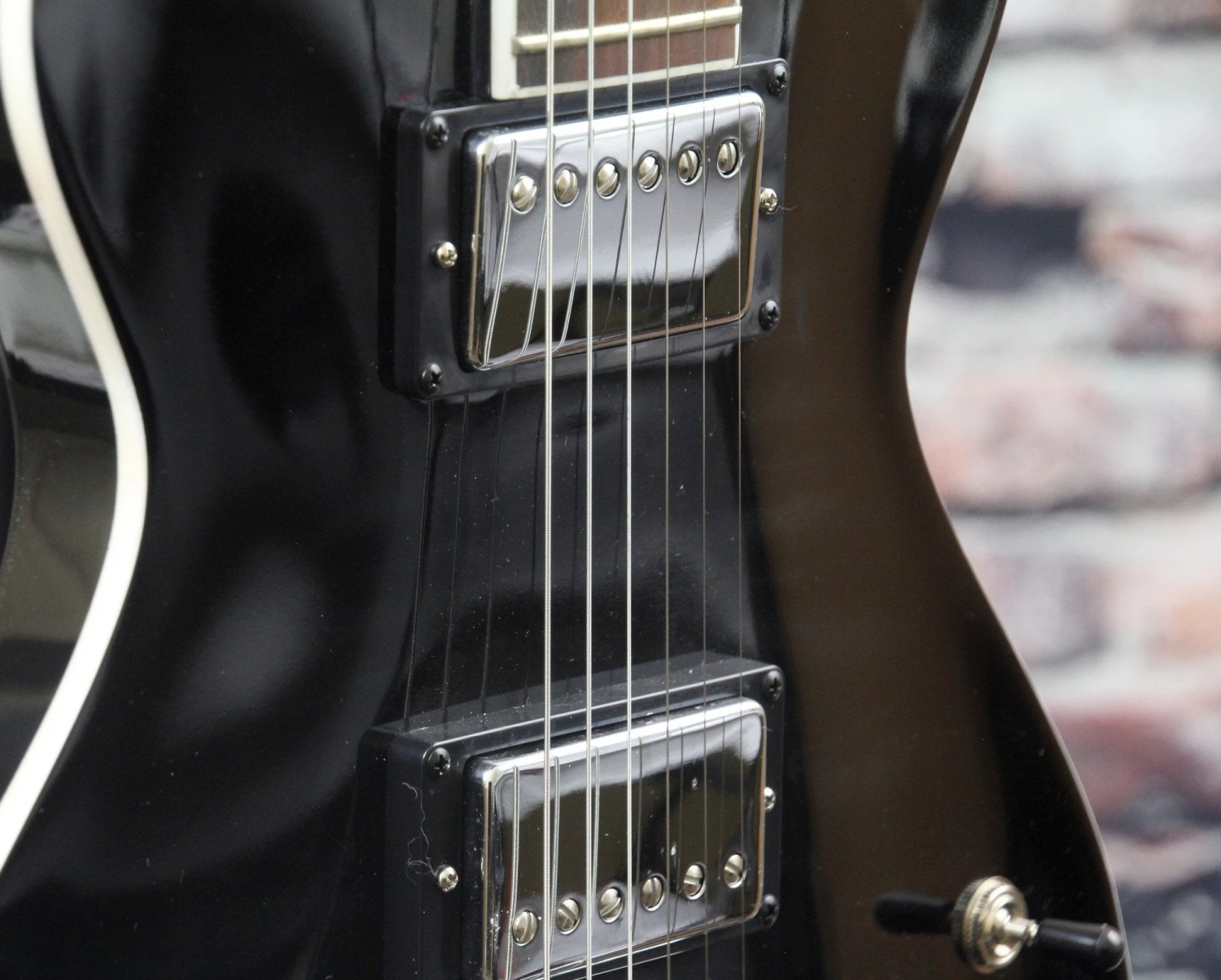 Ibanez ART120QA Single Cut Electric Guitar | Transparent Black Burst 4 Ibanez ART120QA Single Cut Electric Guitar | Transparent Black Burst