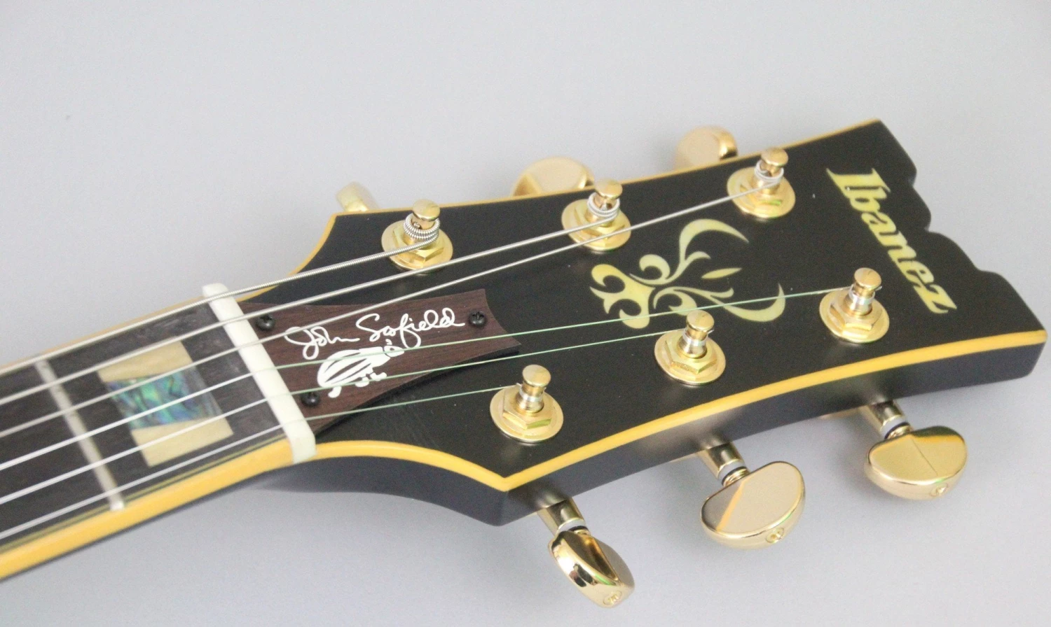 Ibanez JSM20 John Scofield Signature Electric Guitar | Black Low Gloss 8 Ibanez JSM20 John Scofield Signature Electric Guitar | Black Low Gloss