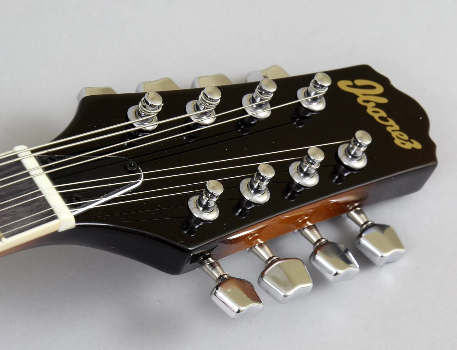 Ibanez M510E A-Style Acoustic-Electric Mandolin 4 Ibanez M510E A-Style Acoustic-Electric Mandolin