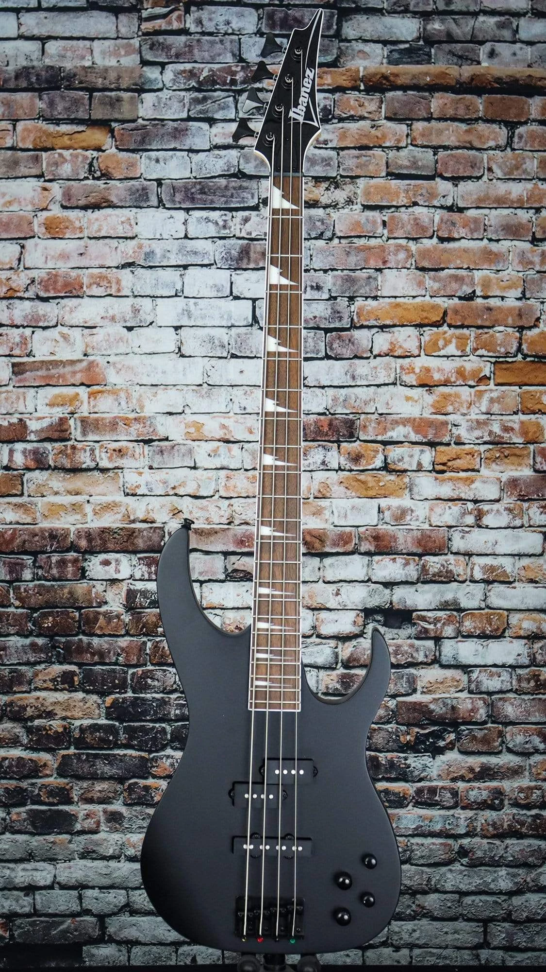 Ibanez RGB Standard Flat Black | RGB300 Guitar 4 Ibanez RGB Standard Flat Black | RGB300 Guitar