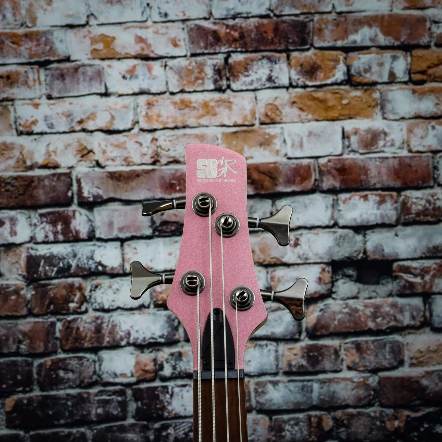 Ibanez SR Standard Bass Pink Gold Metallic | SR300E 8 Ibanez SR Standard Bass Pink Gold Metallic | SR300E