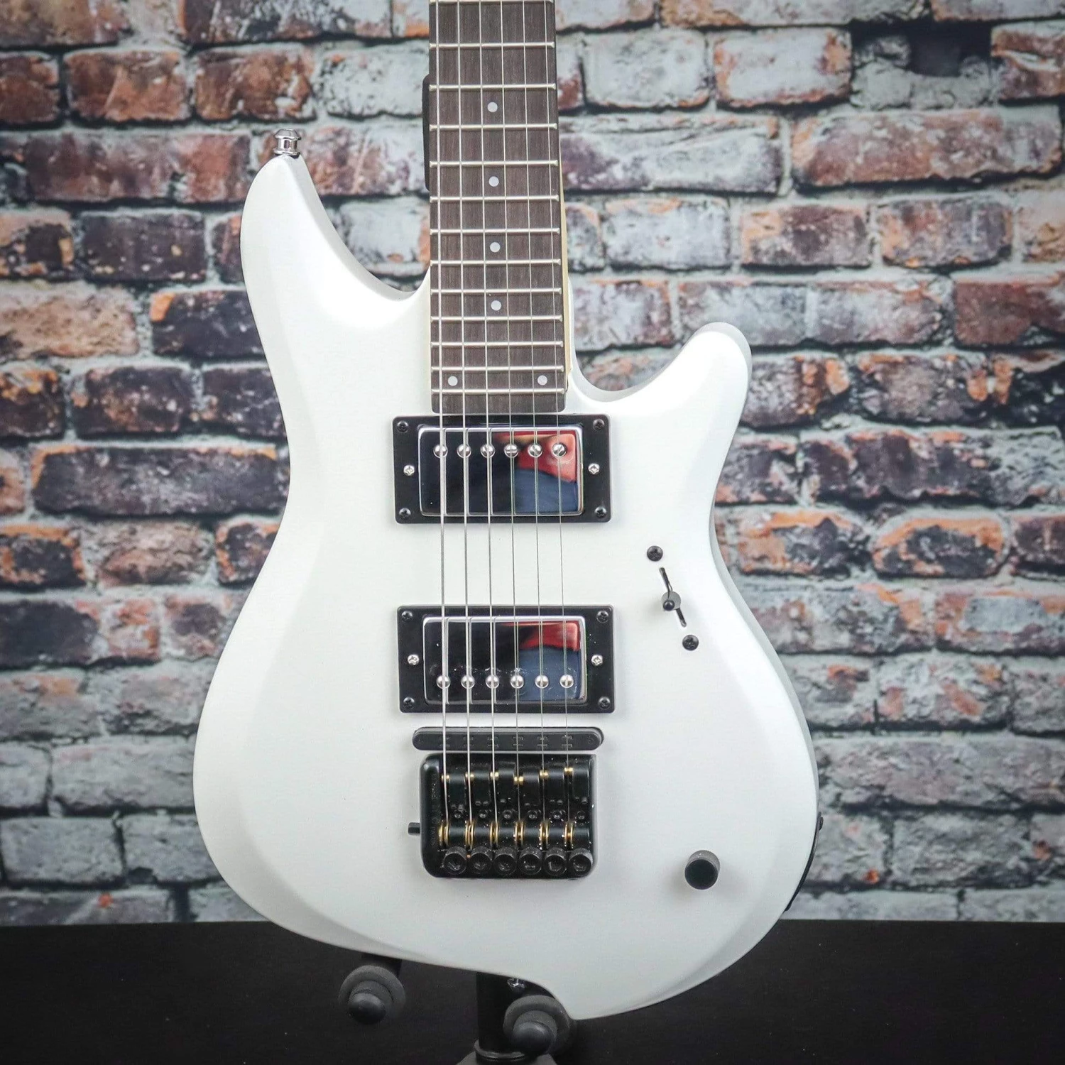 Jamstik Studio Midi Guitar | Matte White 4 Jamstik Studio Midi Guitar | Matte White