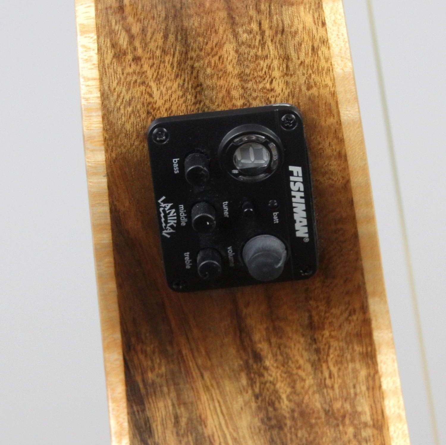 Lanikai Acacia Tenor Ukulele With Kula Preamp | ACS-CET 7 Lanikai Acacia Tenor Ukulele With Kula Preamp | ACS-CET